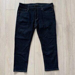 Uniqlo Men's Indigo Tapered Skinny Jeans Cropped 34” Waist